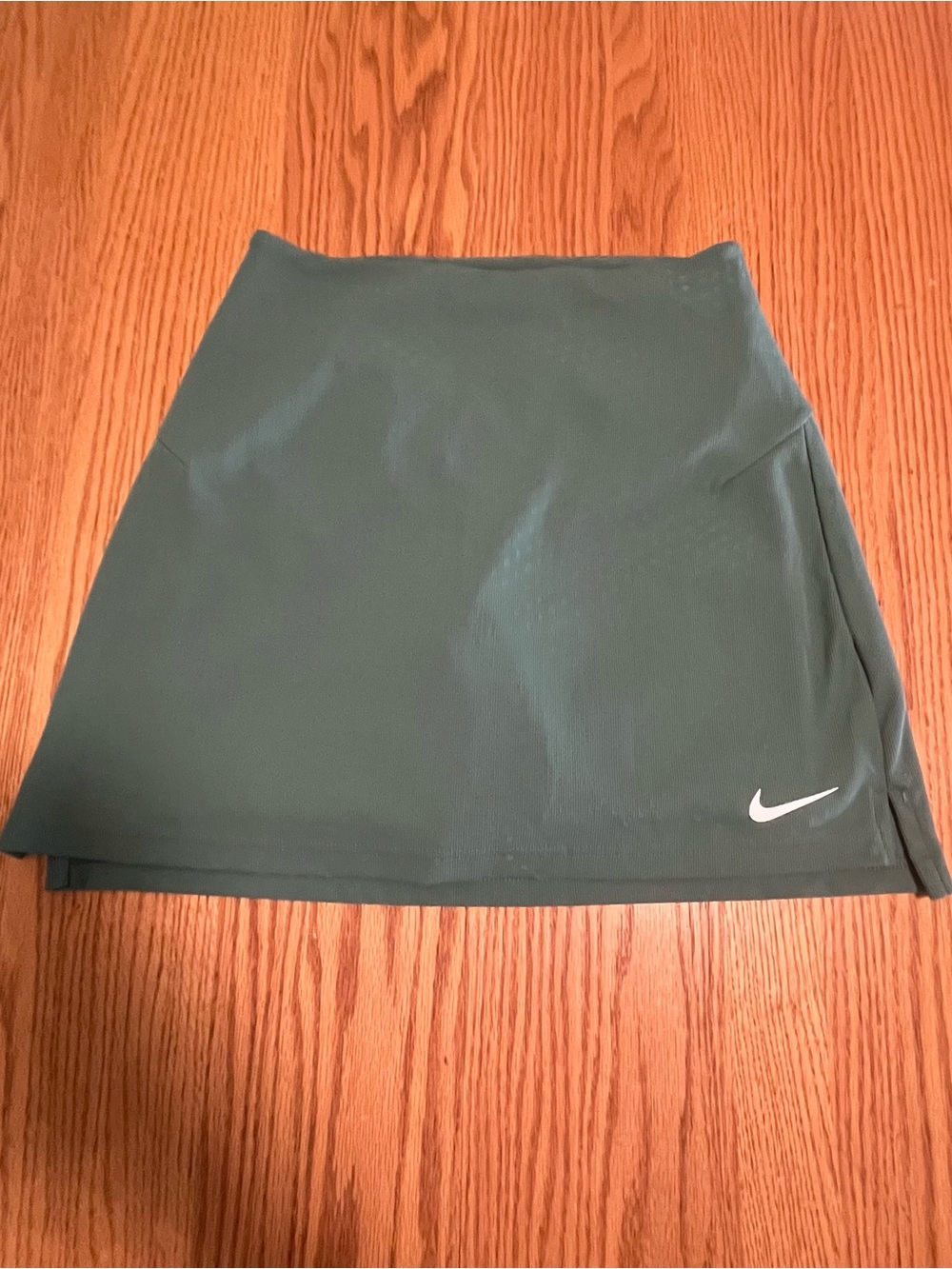Nike Women's 17” Dri-FIT ADV Tour High-Waist Golf Skort Forest Green Size Small
